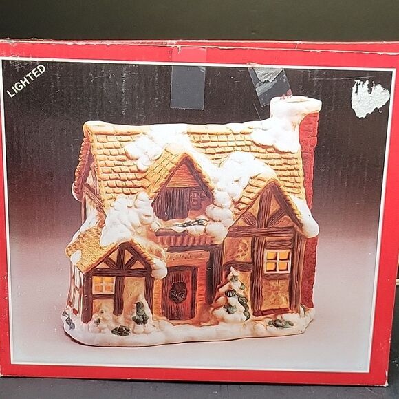 Vintage Christmas Porcelain House Village Bisque Light M5035 Studio Five - Picture 2 of 13